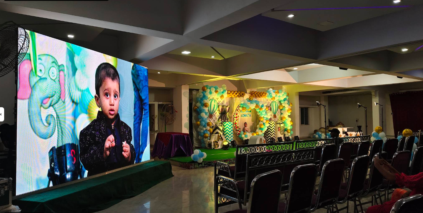 Function Hall Photo 17